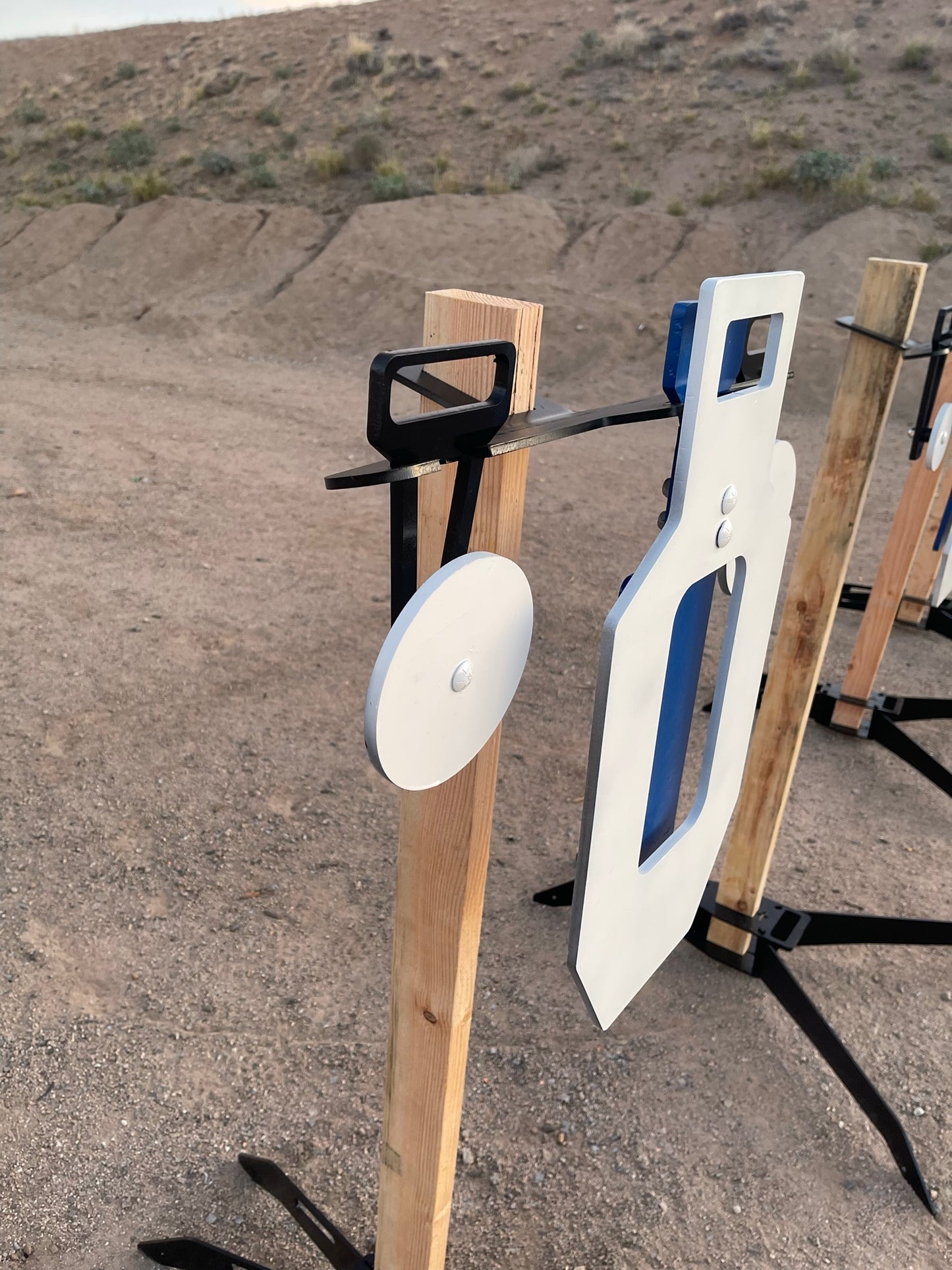 AR500 6" Round Hanging Target with Hanger and Hardware Kit